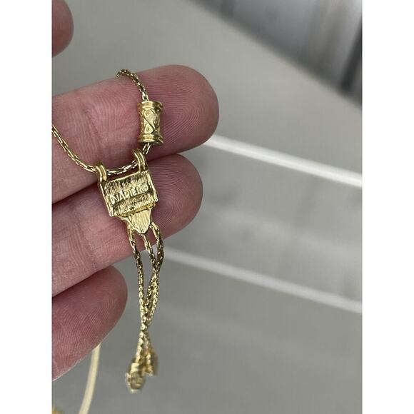 Vintage NAPIER Necklace Gold tone Signed Unique With Green White Crystal - Picture 3 of 5